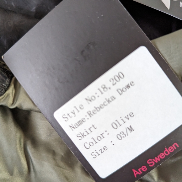 Skhoop Rebecka Down Skirt NEW | Size M - Picture 5 of 5